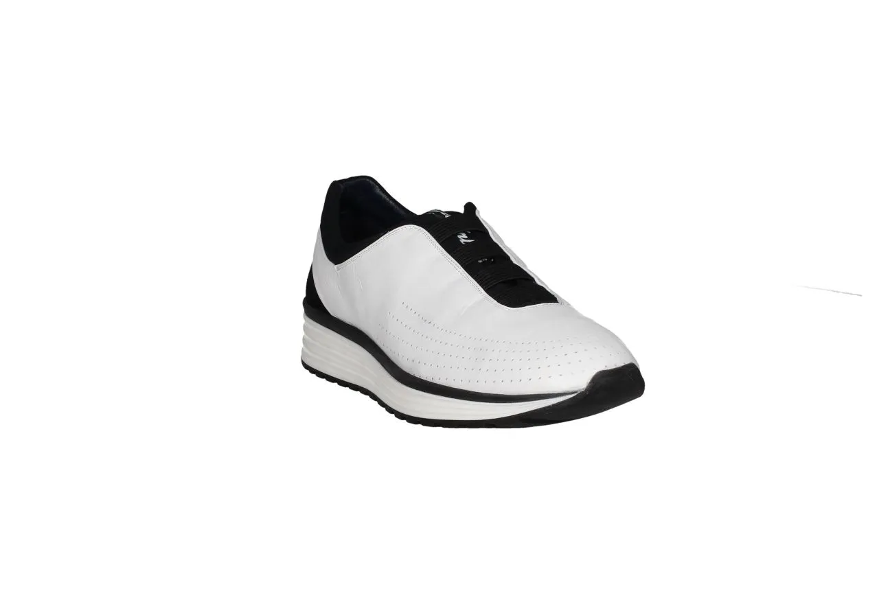 Blucher Piel Blanco Cuello y Talon Negro Cordones Elasticos