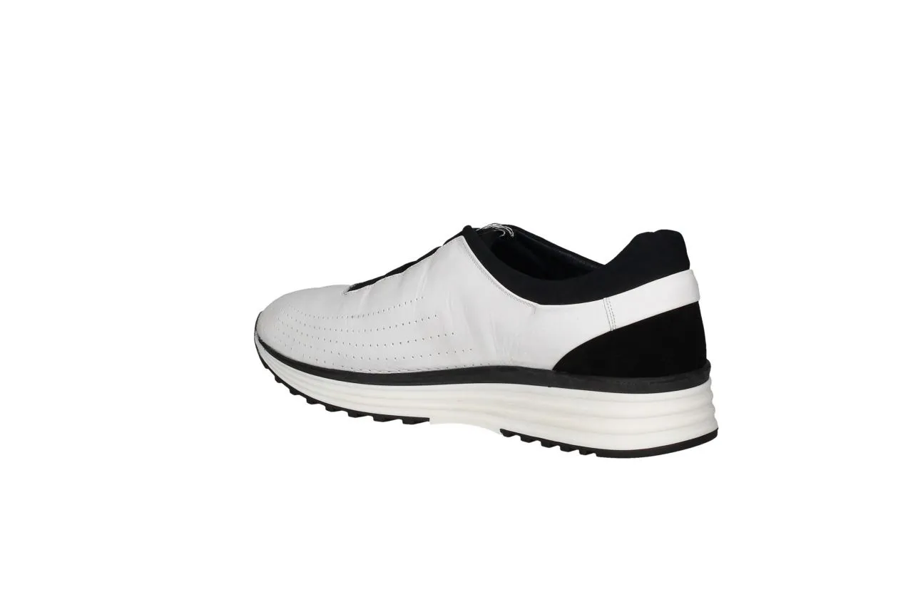 Blucher Piel Blanco Cuello y Talon Negro Cordones Elasticos