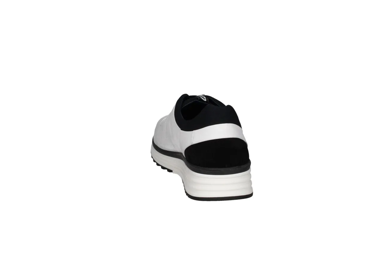 Blucher Piel Blanco Cuello y Talon Negro Cordones Elasticos