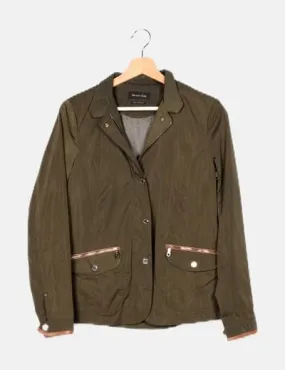 Massimo Dutti Chaqueta verde impermeable